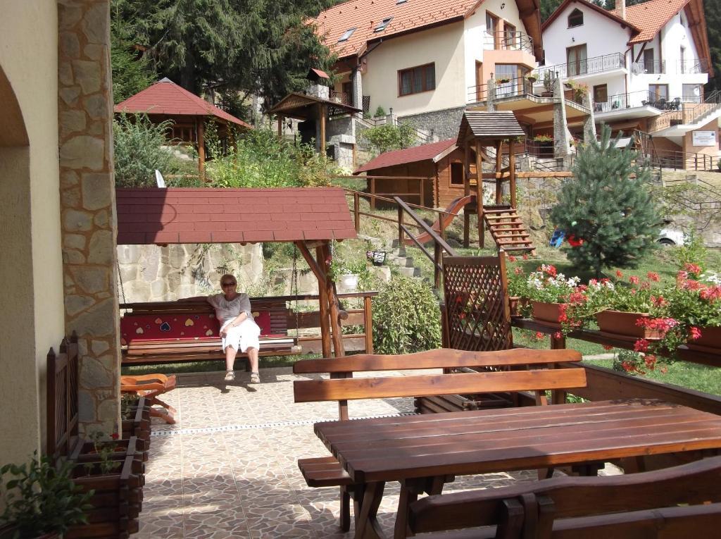 Casa Anca Boutique Hotel Тимишу-де-Жос Экстерьер фото